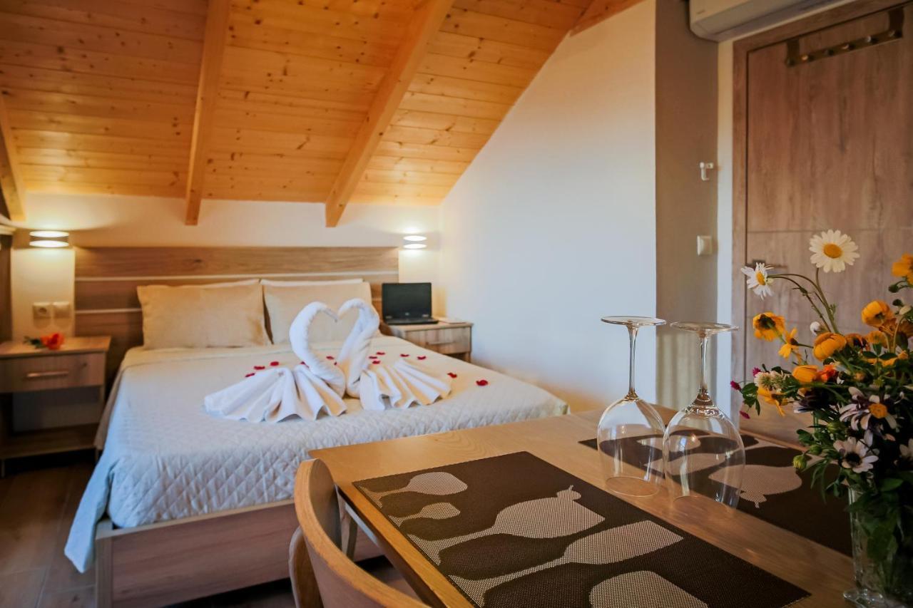 Mirimar Apartments Alykanas  Eksteriør billede